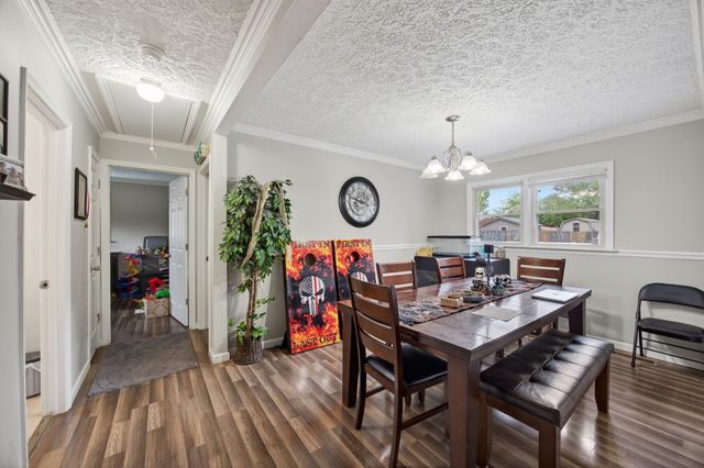 521 Thomas Ave, Hohenwald, TN 38462