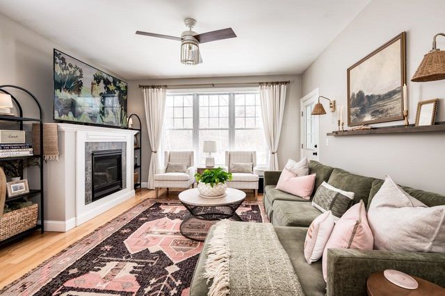 8 Cider Mill Lane, Stratham, NH 03885