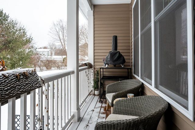 8 Cider Mill Lane, Stratham, NH 03885