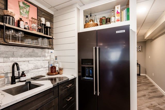 8 Cider Mill Lane, Stratham, NH 03885