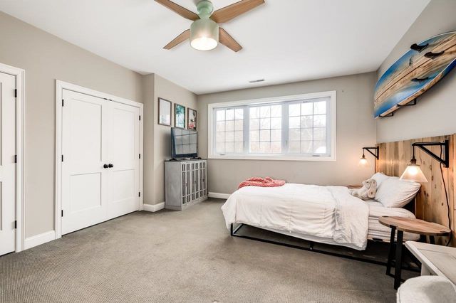 8 Cider Mill Lane, Stratham, NH 03885