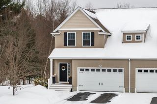 8 Cider Mill Lane, Stratham, NH 03885