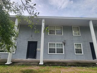 5310 WHITEWAY DRIVE 5310, Temple Terrace, FL 33617