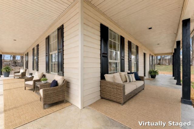 273 DANIEL DR, Brighton, TN 38011