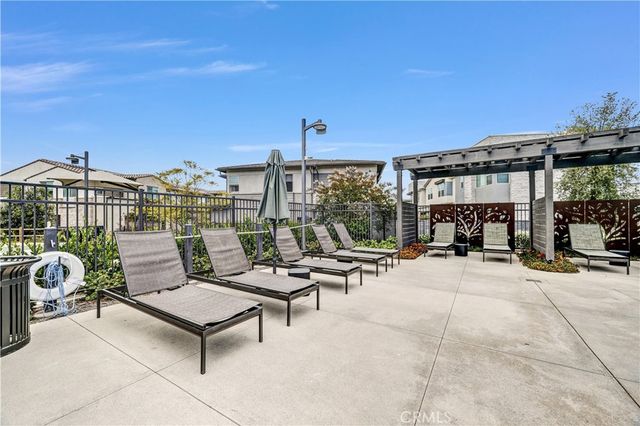 256 Hazel Dr, Rancho Mission Viejo, CA 92675