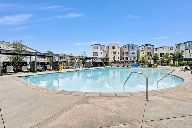 256 Hazel Dr, Rancho Mission Viejo, CA 92675