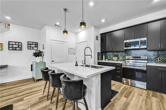 256 Hazel Dr, Rancho Mission Viejo, CA 92675