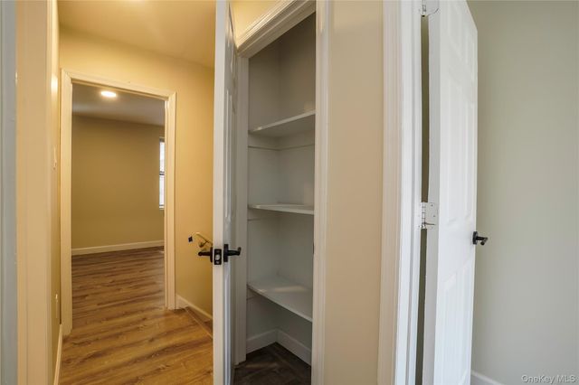 613 Oak Terrace, Bronx, NY 10454
