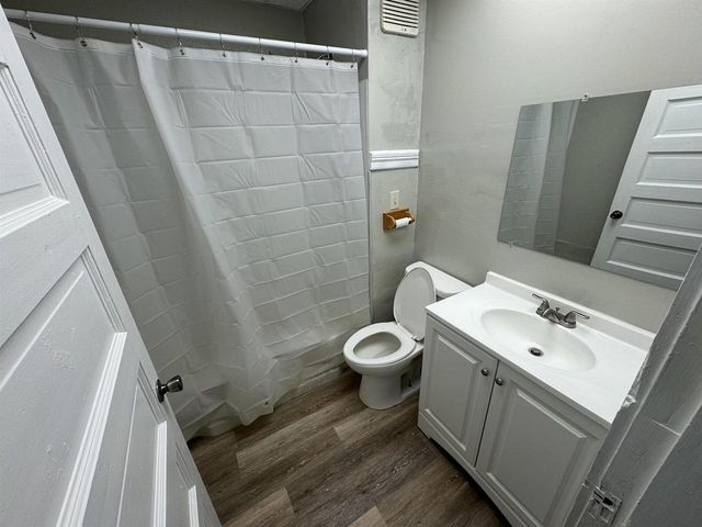 15 N High Street, Janesville, WI 53548