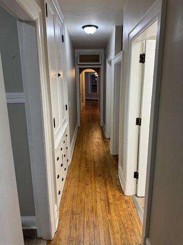 15 N High Street, Janesville, WI 53548