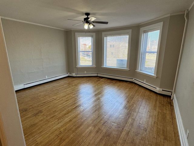 15 N High Street, Janesville, WI 53548