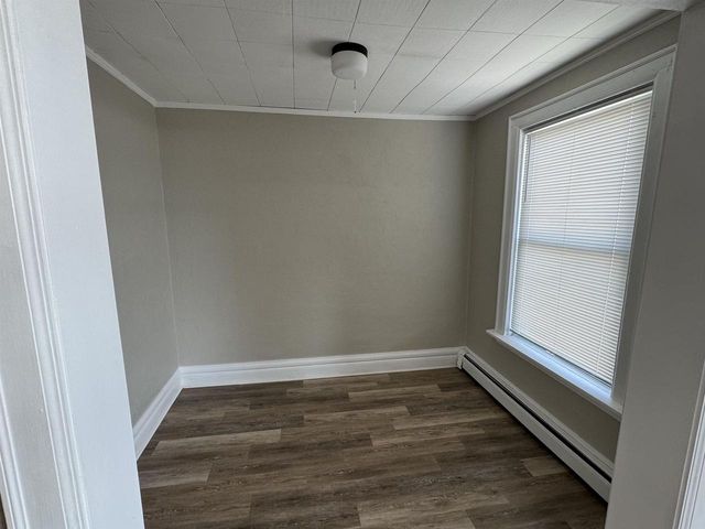 15 N High Street, Janesville, WI 53548