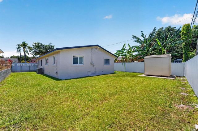 2221 NW 170th St, Miami Gardens, FL 33056