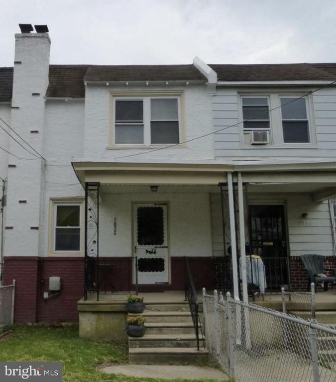 7032 CLOVER LN, UPPER DARBY, PA 19082 — exterior