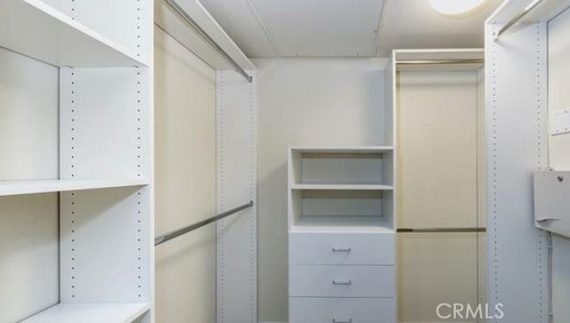125 S Sweetzer Avenue 203, Los Angeles, CA 90048