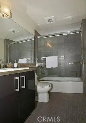 125 S Sweetzer Avenue 203, Los Angeles, CA 90048