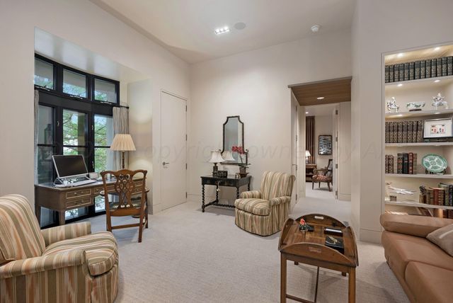 2 Edgewater Drive, Amarillo, TX 79106