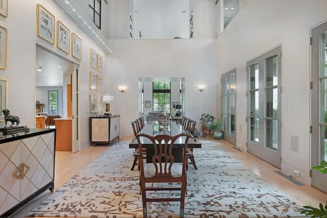 2 Edgewater Drive, Amarillo, TX 79106