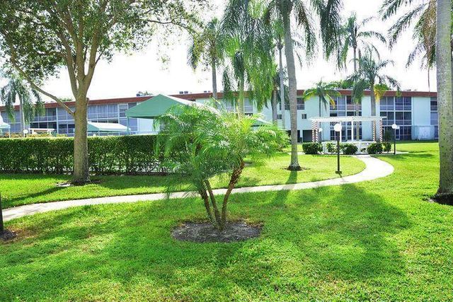 3400 Springdale Boulevard 316, Palm Springs, FL 33461