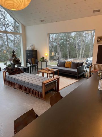 385 Evergreen Lane, Narrowsburg, NY 12764