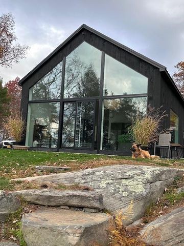 385 Evergreen Lane, Narrowsburg, NY 12764