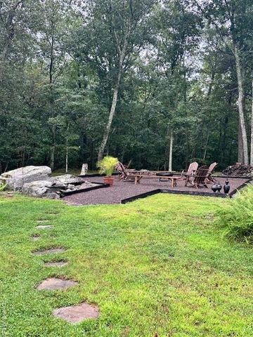 385 Evergreen Lane, Narrowsburg, NY 12764