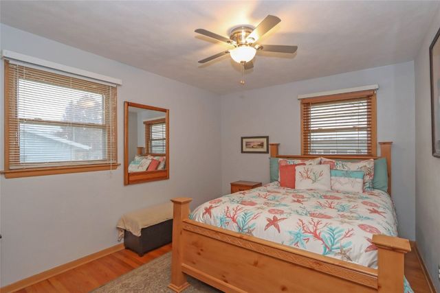 2825 Schultz Drive, Cedar Rapids, IA 52405