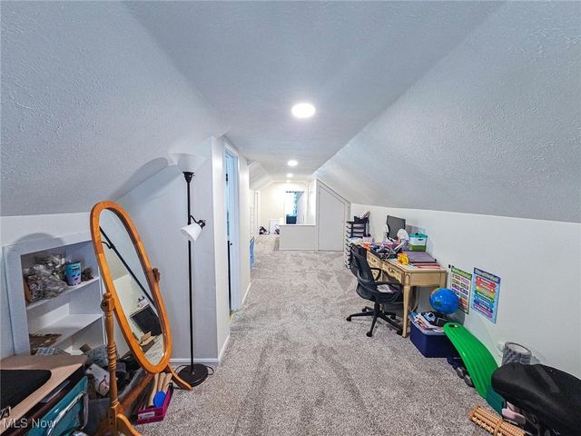 4270 Mellinger Road, Canfield, OH 44406