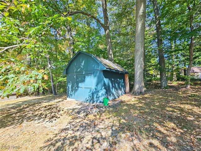 4270 Mellinger Road, Canfield, OH 44406