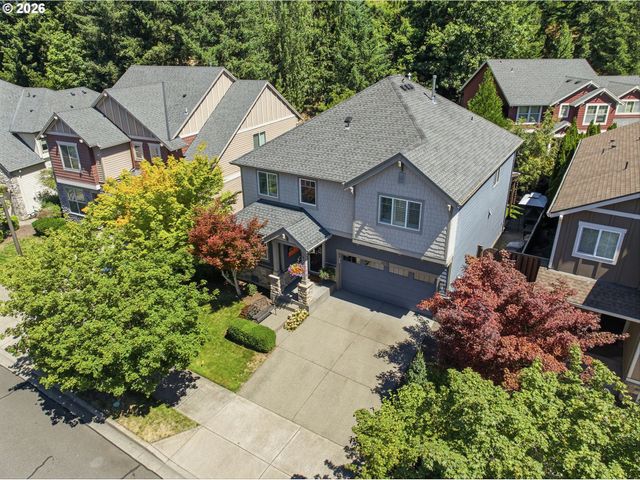 1076 EPPERLY Way, West Linn, OR 97068