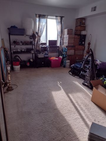 9165 North Road F, Palos Hills, IL 60465