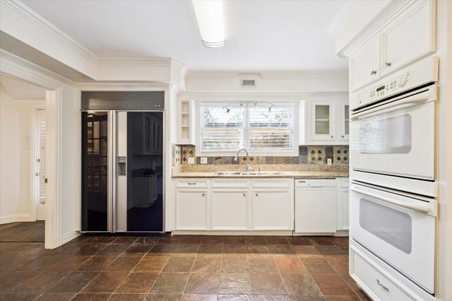 3415 Charleston Street, Houston, TX 77021