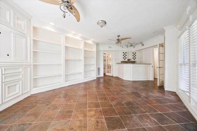 3415 Charleston Street, Houston, TX 77021