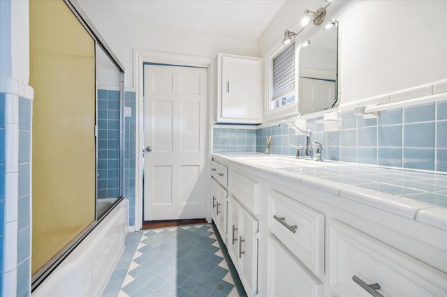 3415 Charleston Street, Houston, TX 77021