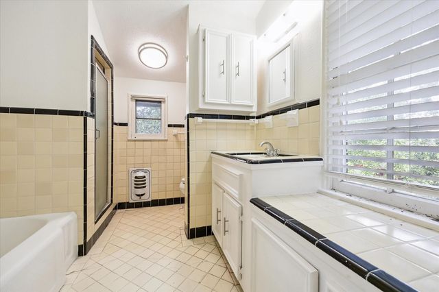 3415 Charleston Street, Houston, TX 77021