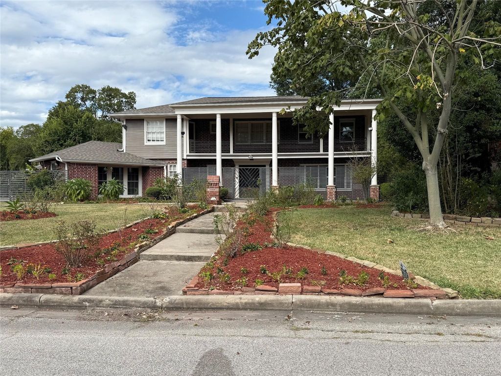 3415 Charleston Street, Houston, TX 77021