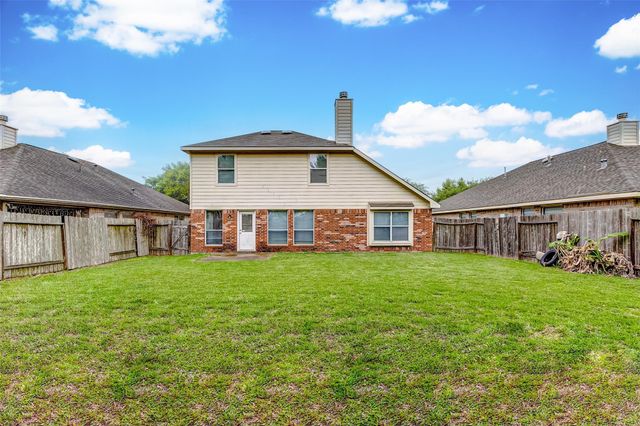 16935 Hampton Glen Court, Houston, TX 77083