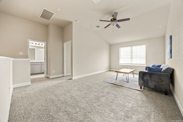 100 Clarendon, Boerne, TX 78015