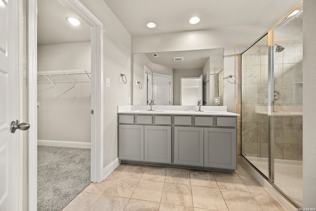 100 Clarendon, Boerne, TX 78015