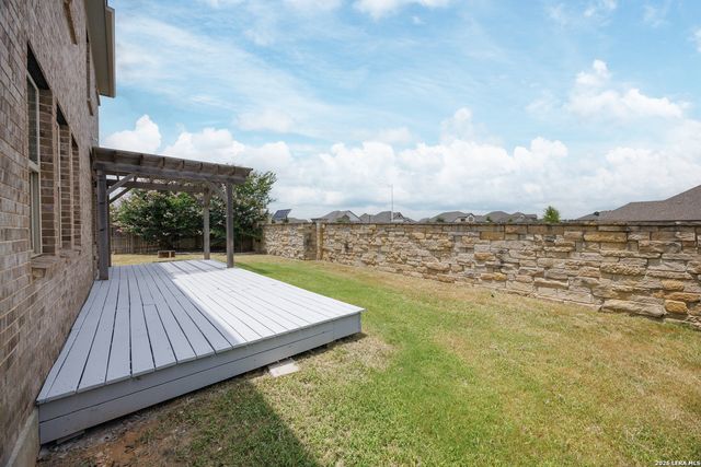 100 Clarendon, Boerne, TX 78015