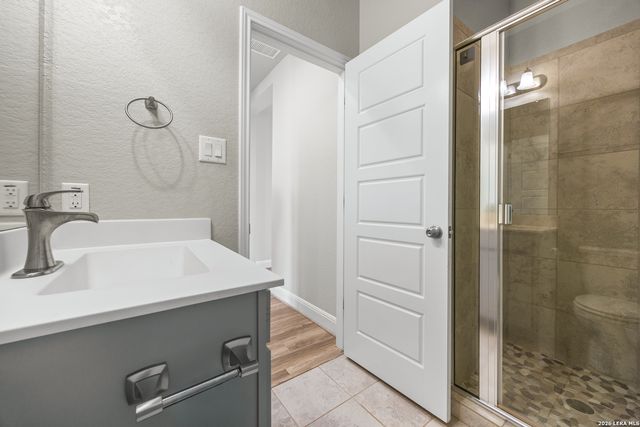 100 Clarendon, Boerne, TX 78015