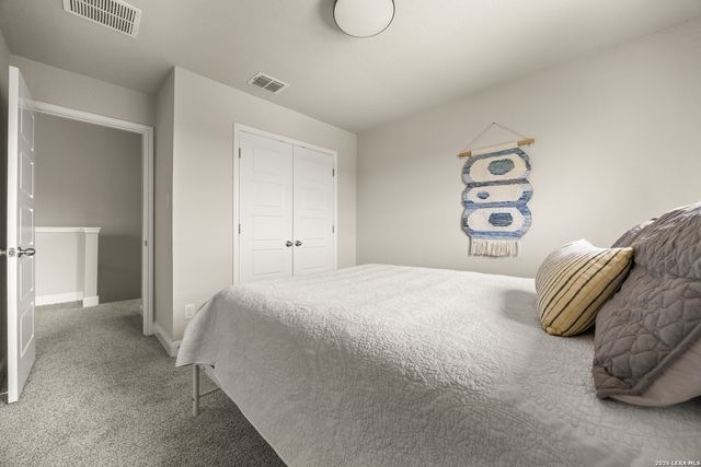 100 Clarendon, Boerne, TX 78015