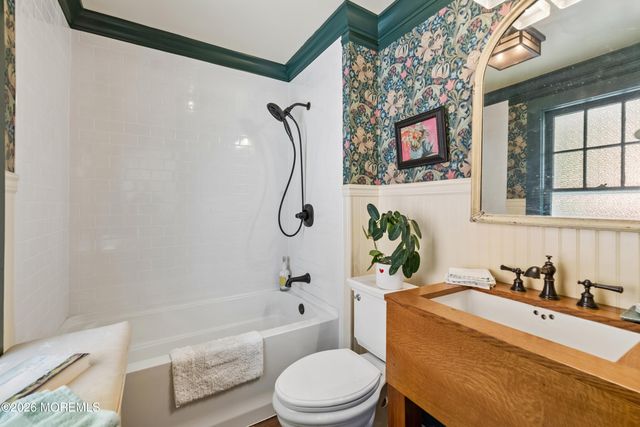 519 Myrtle Avenue, West Allenhurst, NJ 07711