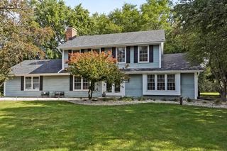 W358N5963 Misty COURT, Oconomowoc, WI 53066