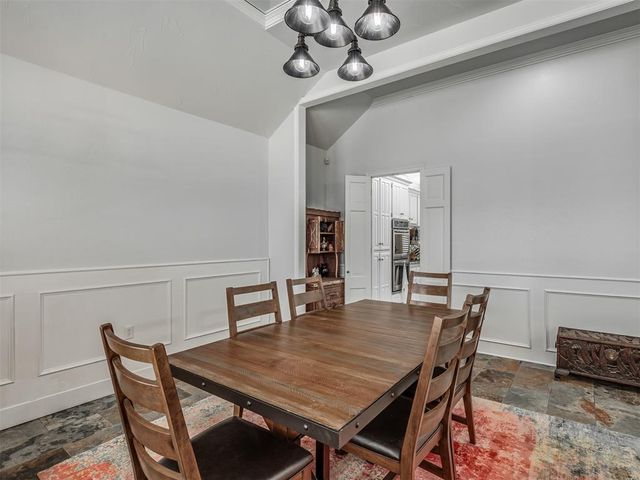 8024 NW 100th Street, Oklahoma City, OK 73162
