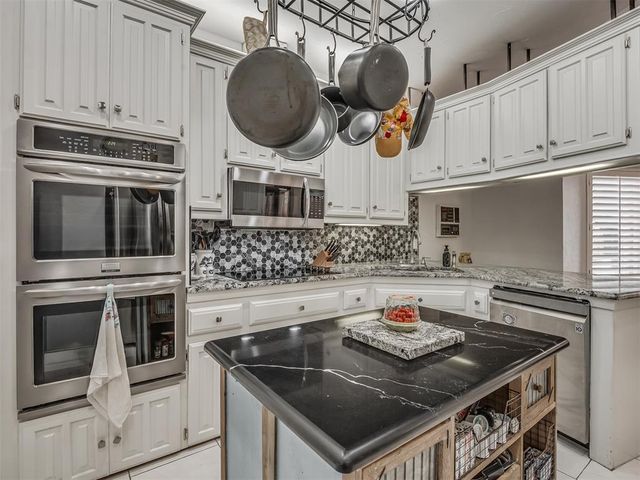 8024 NW 100th Street, Oklahoma City, OK 73162
