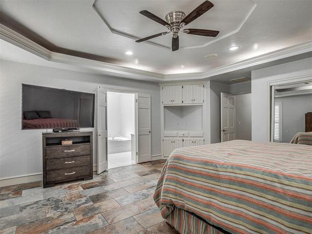 8024 NW 100th Street, Oklahoma City, OK 73162