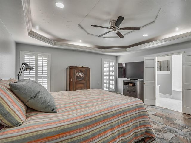 8024 NW 100th Street, Oklahoma City, OK 73162