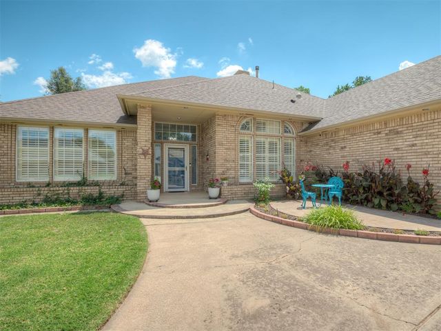 8024 NW 100th Street, Oklahoma City, OK 73162
