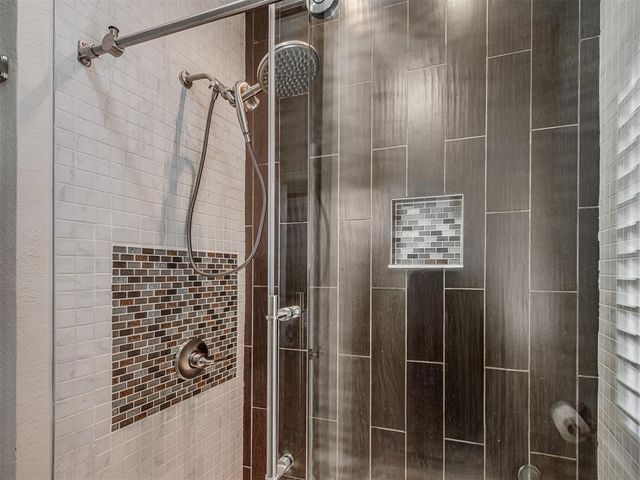 8024 NW 100th Street, Oklahoma City, OK 73162